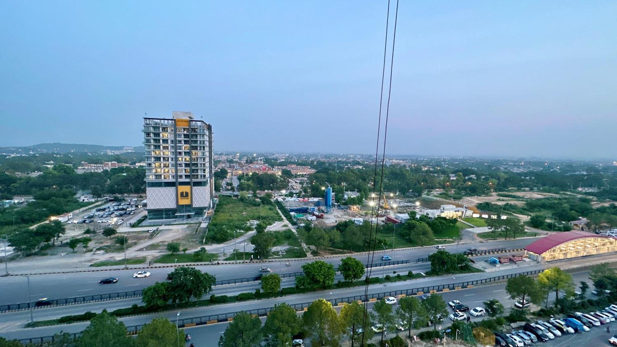 Centaurus Apartment 이슬라마바드 외부 사진